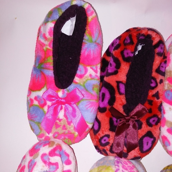 Set‎ of 12 Slipper Socks - Picture 8 of 8